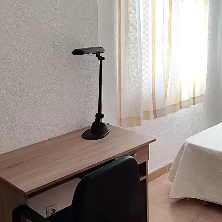 Apartamento 2 Habitaciones A 8 Min Del Casco Historico Cordoba Exterior photo